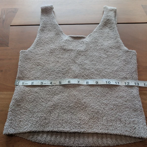 UGG Women's Tan Sleeveless Top - Picture 3 of 10